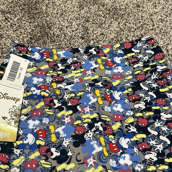 NWT LulaRoe Disney Mickey Mouse, Cassie skirt XS - Picture 4 of 5